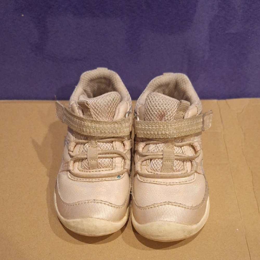 Light Pink Stride Rite 6W